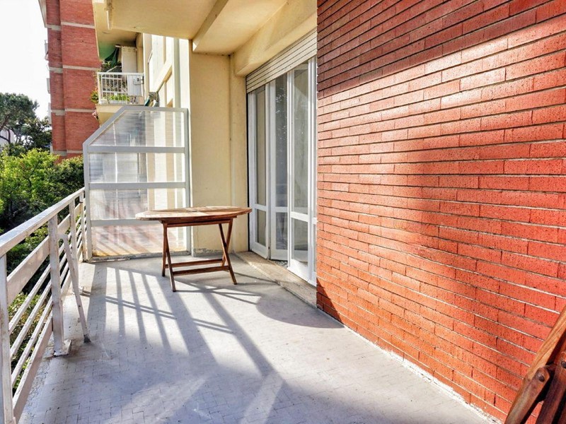 Appartamento in Vendita a Massa, zona Marina di Massa, 340'000&euro;, 120 m², arredato