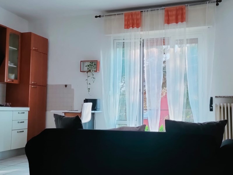 Bilocale in Vendita a Cairate, 69'000€, 70 m², arredato