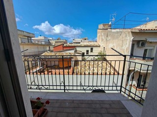 Quadrilocale in Vendita a Balestrate, 87'500€, 70 m²
