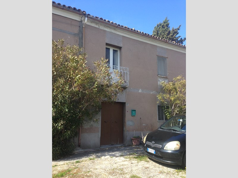 Rustico in Vendita a San Buono, 100'000€, 200 m²