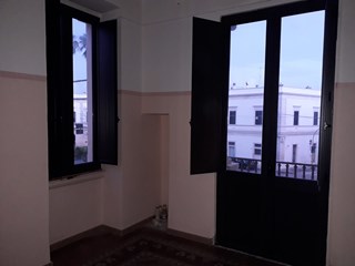 Studio in Affitto a Galatina, zona centro, 450€, 80 m²
