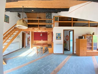 Appartamento in Vendita a Urbe, zona San Pietro D'olba, 50'000€, 95 m², con Box