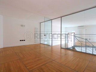 Ufficio in Vendita a Vicenza, 230'000€, 120 m²