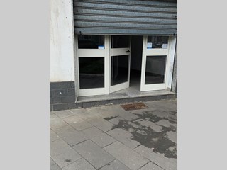 Immobile commerciale in Affitto a Taurianova, zona centrale, 550€, 40 m²