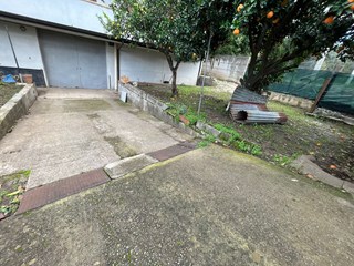 Appartamento in Vendita a Taurianova, zona via Seconda Circonvallazione, 180'000€