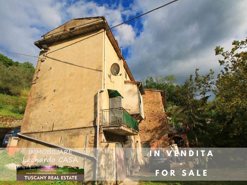 Villetta a schiera in Vendita a Vinci, 125'000€, 100 m², con Box