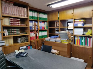 Ufficio in Affitto a Camaiore, zona Lido di Camaiore, 800€, 35 m²