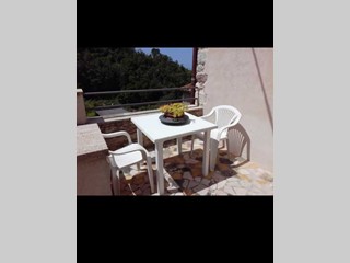 Casa Semi Indipendente in Affitto a Pietrasanta, zona Vallecchia, 1'000€, 