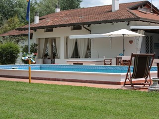 Casa Indipendente in Affitto a Forte dei Marmi, 35'000€, 350 m², arredato