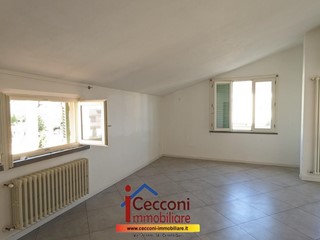 Attico in Vendita a Vinci, 280'000€, 120 m²