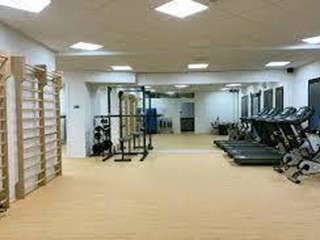 Capannone in Vendita a Bolano, zona Ceparana, 700'000&euro;, 1500 m²