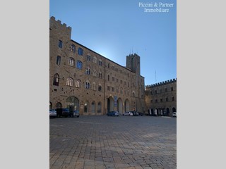 Appartamento in Vendita a Volterra, 230'000€, 88 m², arredato