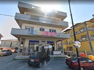 Immobile commerciale in Affitto a Manoppello, 200 m²