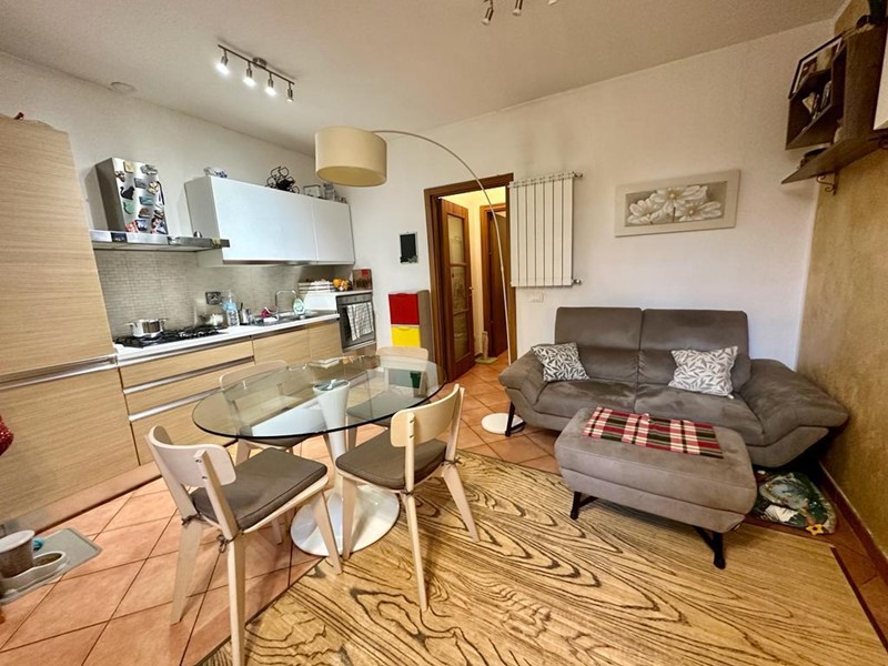 Trilocale in Vendita a Santo Stefano di Magra, 125'000€, 65 m², arredato