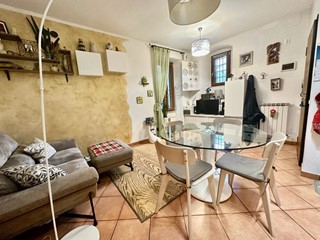 Trilocale in Vendita a Santo Stefano di Magra, 125'000€, 65 m², arredato