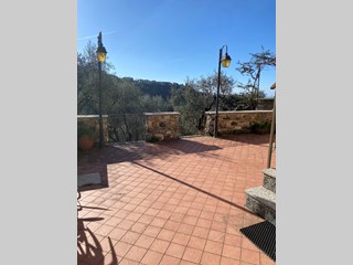 Casa Semi Indipendente in Vendita a Sestri Levante, 170'000€, 90 m²