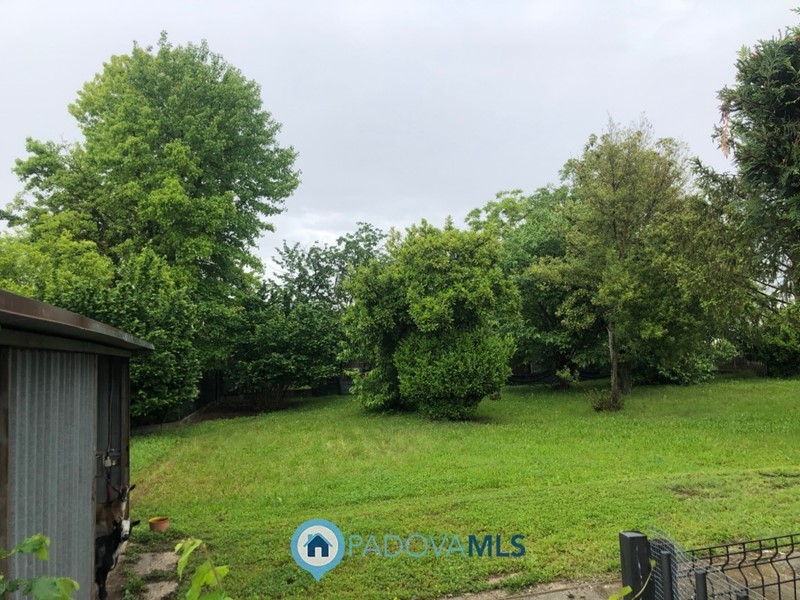 Terreno agricolo in Vendita a Selvazzano Dentro, zona Selvazzano centro, 159'000€, 1035 m²