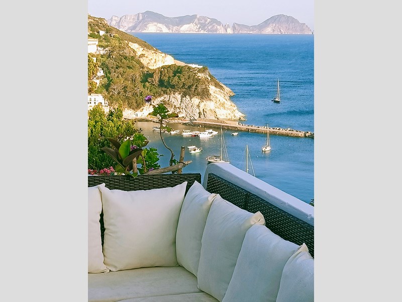 Stanza in Affitto a Ponza, zona Le Forna, 25 m², arredato