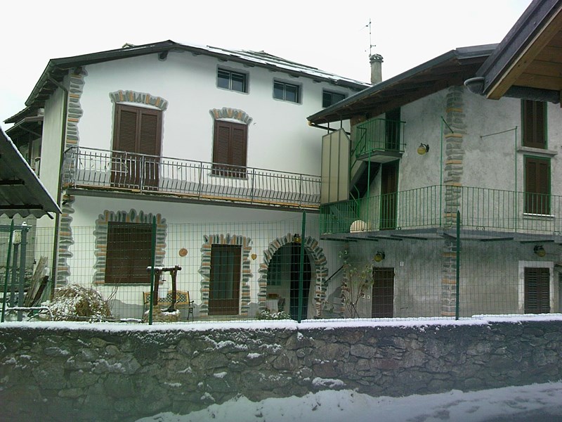 Casa Indipendente in Vendita a Piateda, zona Boffetto Centro storico, 200'000€, c/a 200, arredato