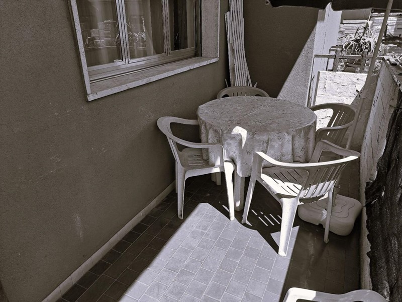 Quadrilocale in Vendita a Carrara, zona Marina di Carrara, 185'000€, 80 m², arredato