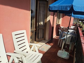 Quadrilocale in Vendita a Carrara, zona Marina di Carrara, 178'000&euro;, 80 m², arredato