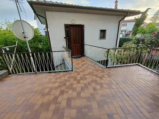 Casa Semi Indipendente in Vendita a Tresana, zona Barbarasco, 80'000€, 70 m², arredato