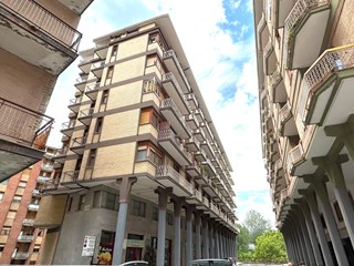 Appartamento in Vendita a Avellino, 180'000&euro;, 145 m²