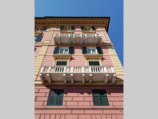 Trilocale in Vendita a Genova, zona Castelletto, 265'000€, 125 m²
