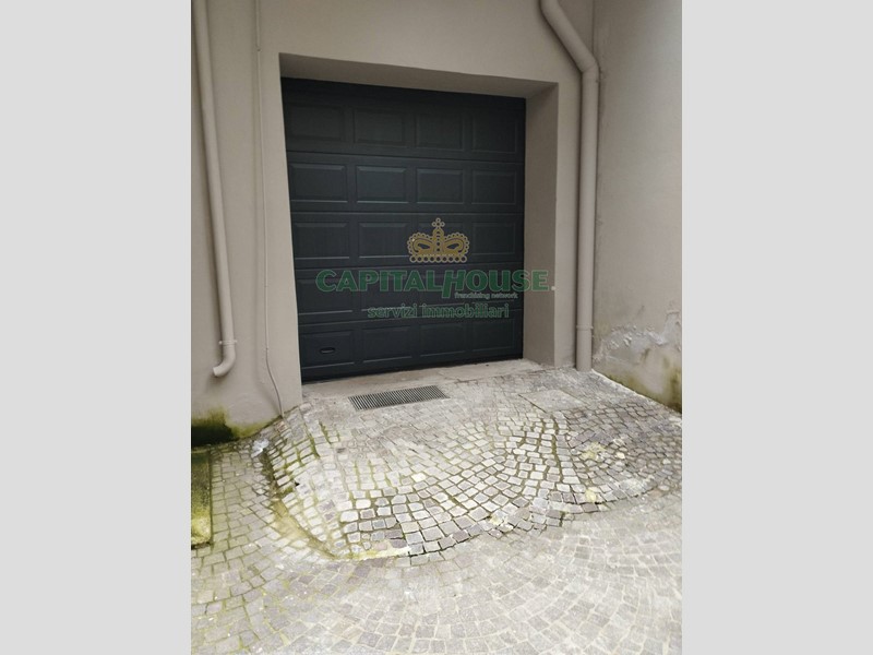 Box in Affitto a Caserta, zona Centro, 450€, 20 m²