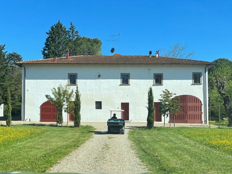 Casa di corte in Affitto a Castelfiorentino, zona Fontanella, 1'300&euro;, 130 m², arredato