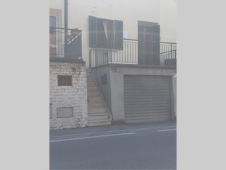 Casa Indipendente in Vendita a Vaiano, zona residenziale, 175'000€, 110 m²