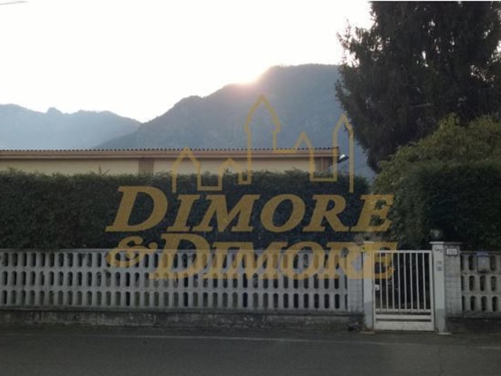 Attività commerciale in Affitto a Gravellona Toce, 2'200&euro;, 425 m²