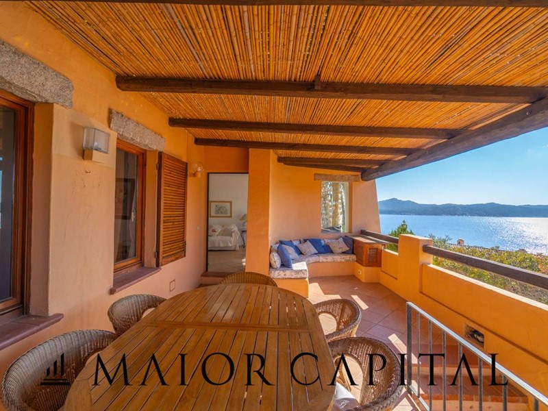 Trilocale in Vendita a Arzachena, zona Porto Cervo, 745'000€, 105 m², arredato