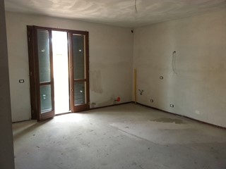 Trilocale in Vendita a Bientina, 150'000€, 60 m²