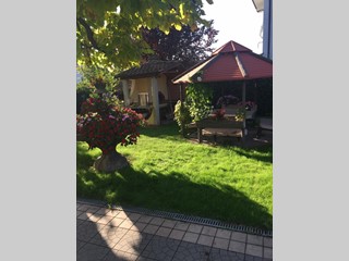 Villa in Vendita a Castelnuovo Magra, 599'000€, 400 m²