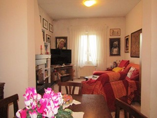 Casa Indipendente in Vendita a Massa, zona Marina di Massa, 350'000€, 138 m², arredato