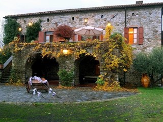 Villa in Vendita a Villafranca in Lunigiana, 400 m²