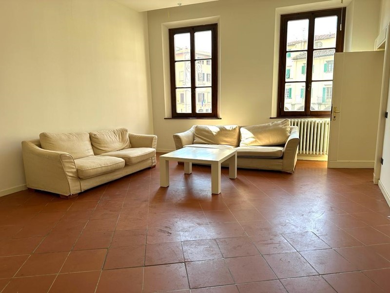 Appartamento in Vendita a Empoli, 530'000€, 250 m²