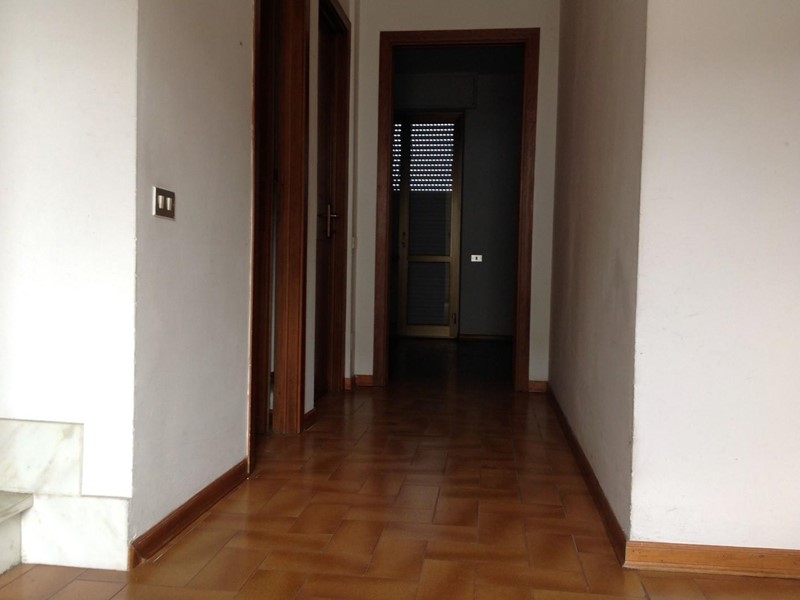 Villetta a schiera in Vendita a Massa, zona Quercioli, 280'000€, 150 m², con Box