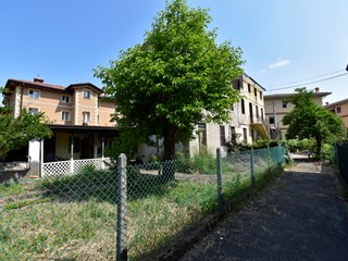 Casa Indipendente in Vendita a Arzignano, 150'000€, 230 m²