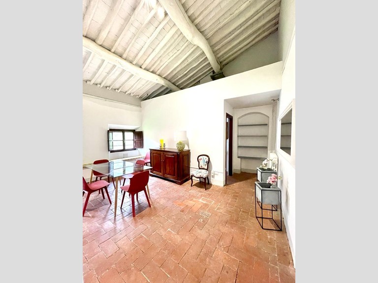 Quadrilocale in Affitto a Vicopisano, 1'000€, 110 m², arredato