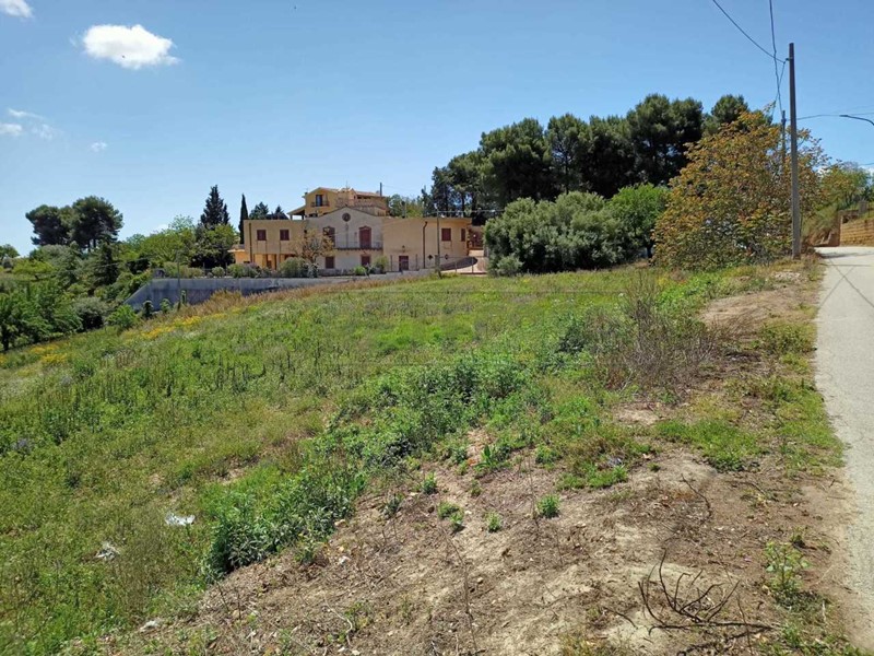 Terreno agricolo in Vendita a Caltanissetta, 35'000€, 4100 m²