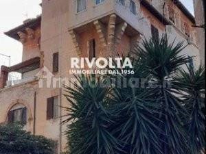 Appartamento in Vendita a Roma, zona Ostiense, 250'500€, 109 m²