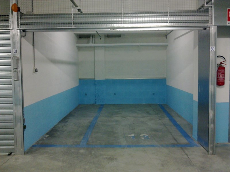 Box in Vendita a Prato, zona Centro Storico, 25'000€, 22 m²