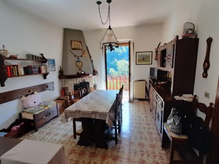 Trilocale in Vendita a Oneta, 45'000€, 50 m², arredato