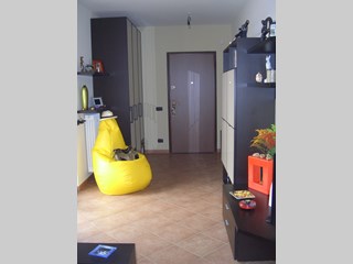 Bilocale in Vendita a Guanzate, 100'000€, 80 m², arredato