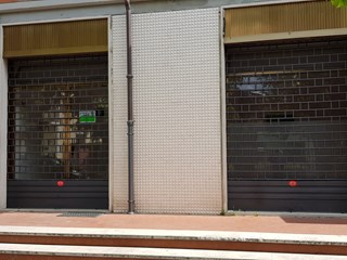 Ufficio in Affitto a Carrara, zona Avenza, 500€, 50 m²