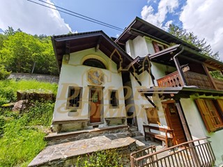 Quadrilocale in Vendita a Macugnaga, 170'000€, 70 m²