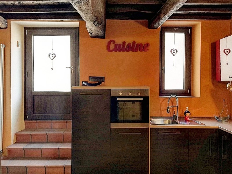 Quadrilocale in Vendita a Arcola, 94'000€, 75 m², arredato