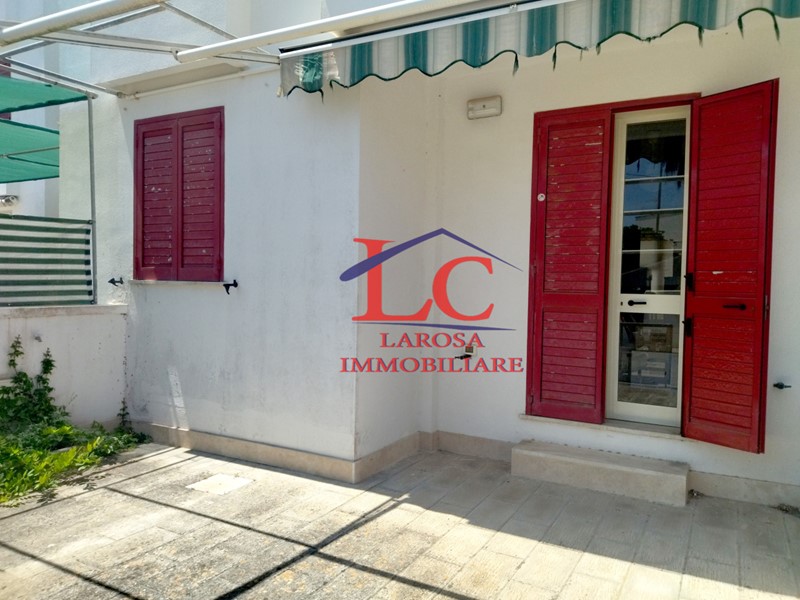 Quadrilocale in Vendita a Melendugno, zona San Foca, 125'000€, 60 m²